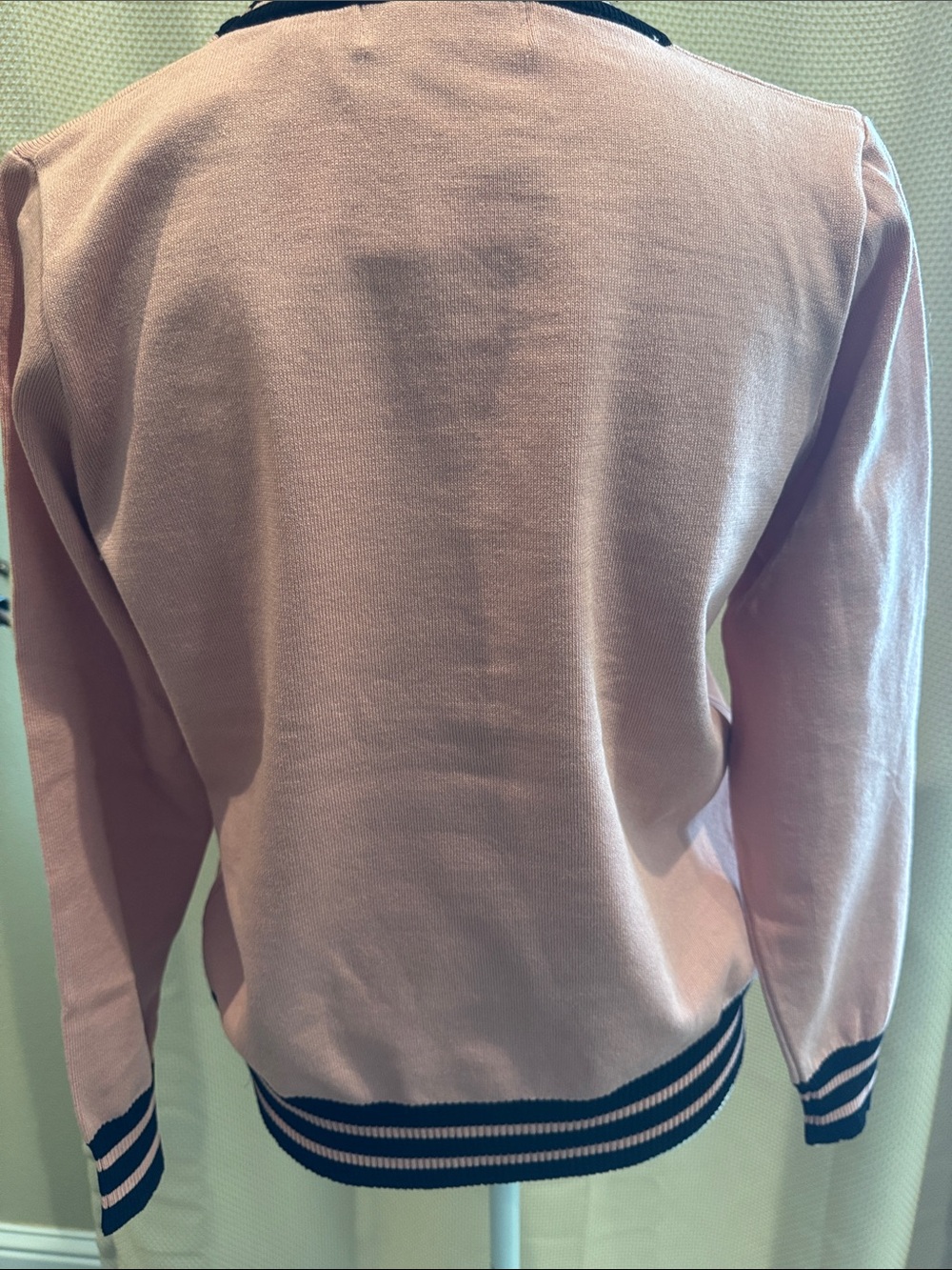 Chanel Mauve Sweater Bling - Picture 3 of 17